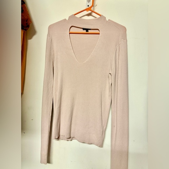Express Pink Keyhole Sweater - Picture 2 of 4